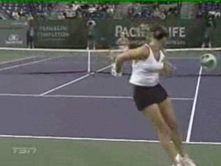 Mary Pierce vs Maria Sharapova - Shot of the day