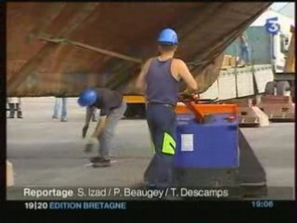 Arrivée 5 du Biche à Lorient 1er août 2006