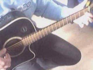 Apprendre le theme de metal gear a la guitare