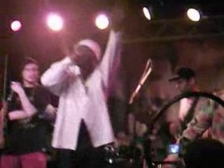 Lorenzo - Rogi au concert de Queen Omega au New Morning