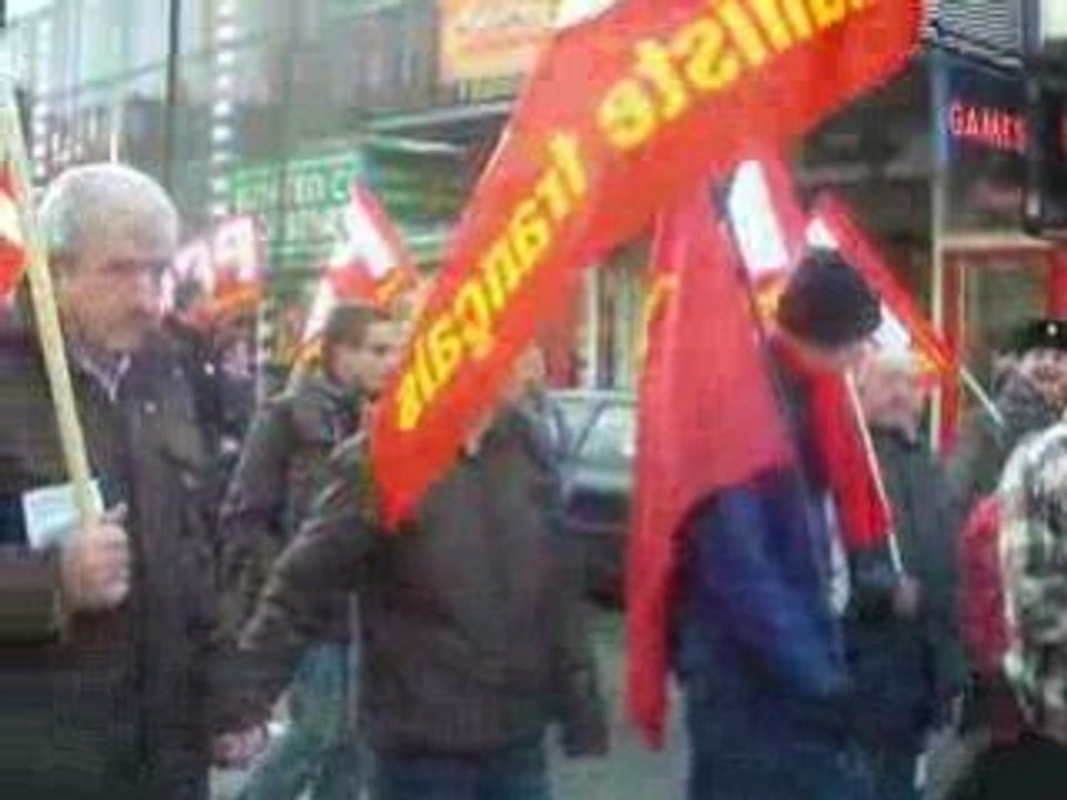 Manif Lens 06-12-08