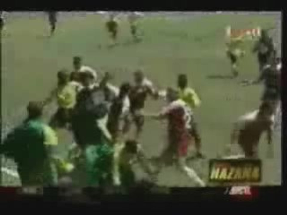 AMERICAVSCHIVAS violencia futbol