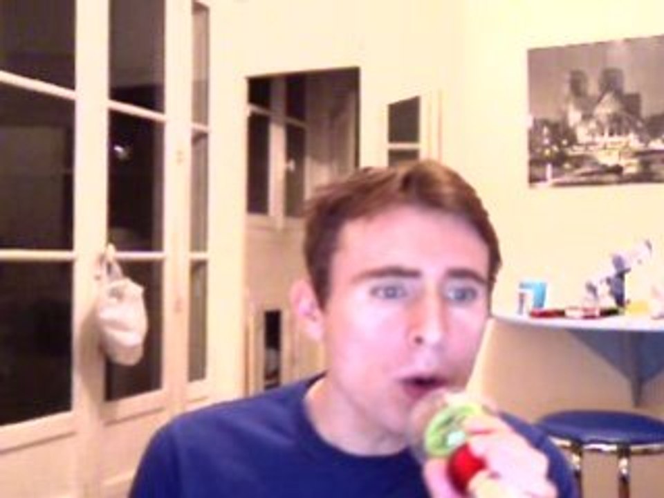 Wiwi égratigne "Tu es mon autre"