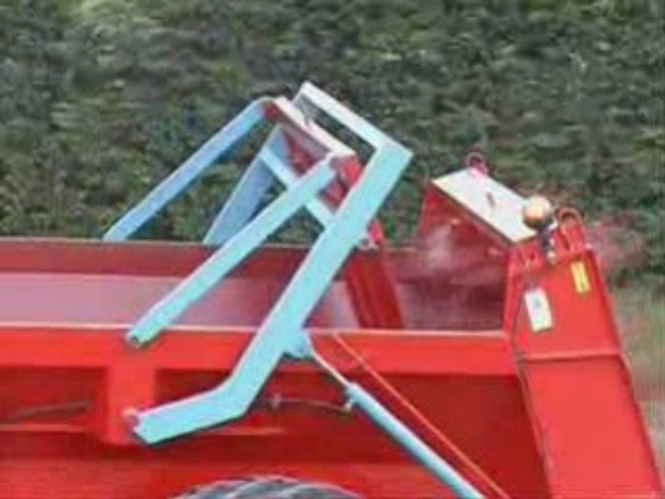 Demonstration epandeur a fumier