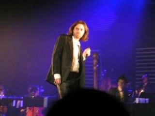 Lille 22-11-08  Pourquoi  l'équilibre instable ?