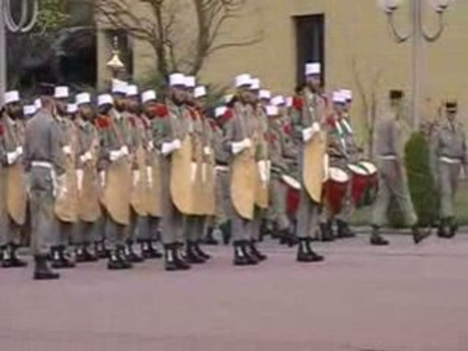 1 . mise en place des Sapeurs et de la musique