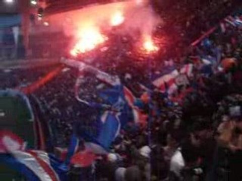 PSG LYON TIFO ET COUP DENVOI PAULETA