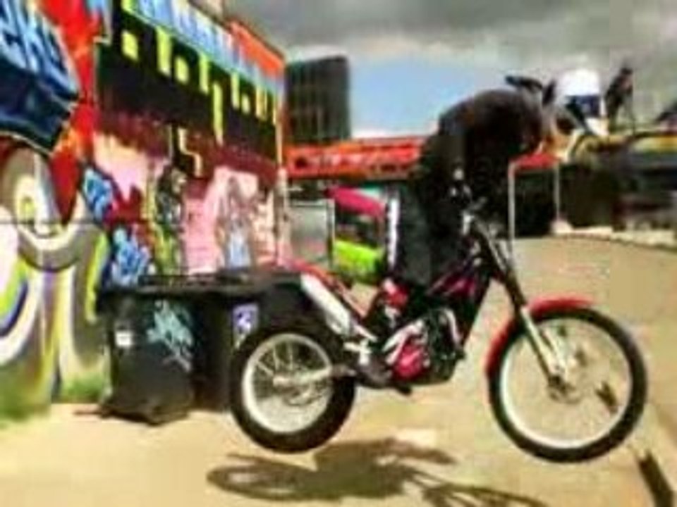 Freestyle moto 1