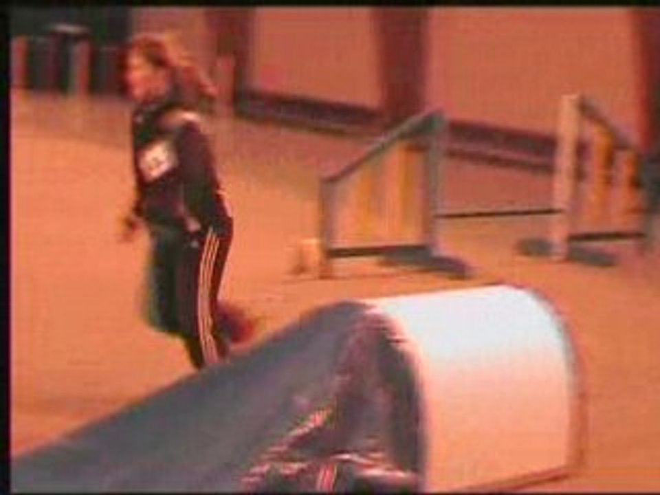 Jumping agnes courcelles