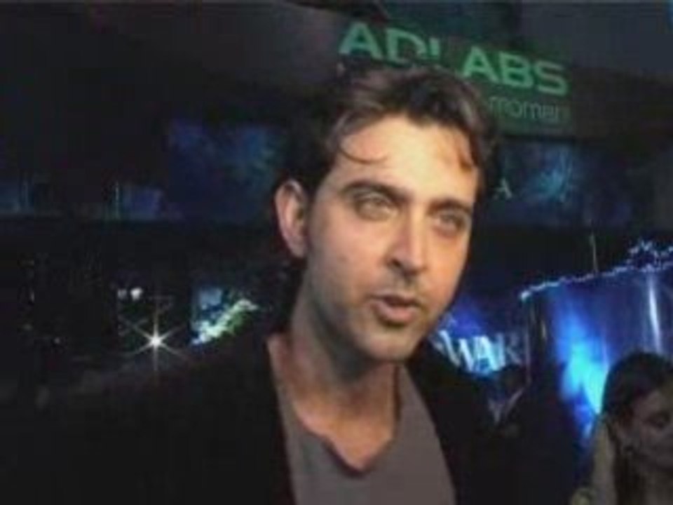 Tug-O-War Between Khans For Hrithik Roshan