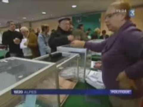 Reportage FR3 - Elections internes UMP 38 2008