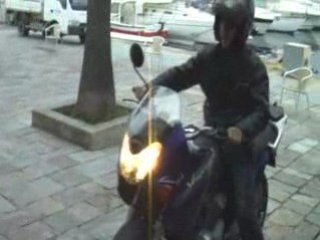 Delire avec la 125 varadero