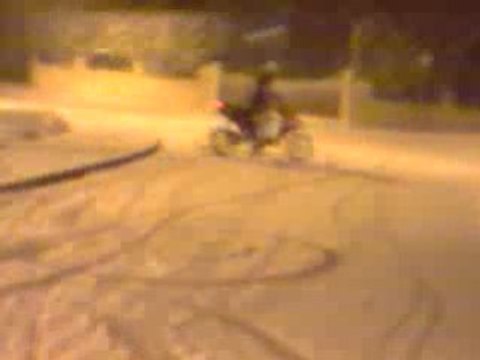 moi ki fé mumuz ds la neige lol