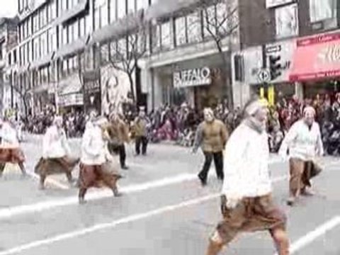 Defile pere noel Montreal 2008