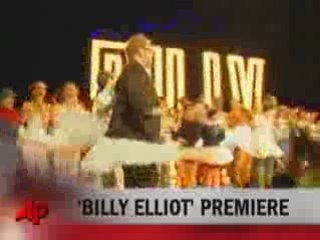 ShowBiz Minute: Juanes, John, O'Neal