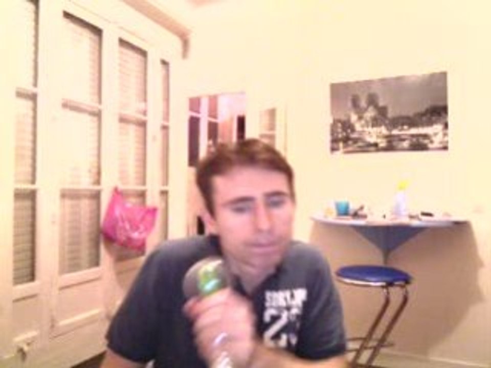 Wiwi égratigne "Je te veux"