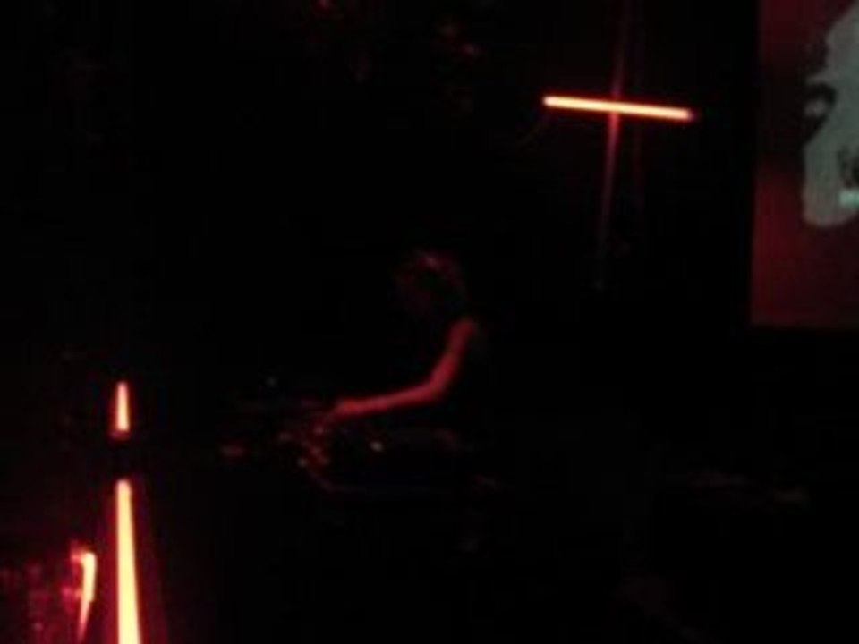 Monika Kruse @ Destructuré (NINKASI - LYON) le 10/11/2008