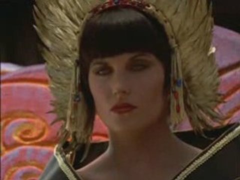 Xena Warrior Princess-Trailer Lucy Lawless & Renee O'Connor