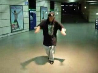 baby lilie en mode new style a la gare