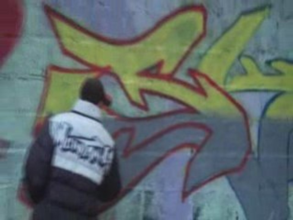MOV01E