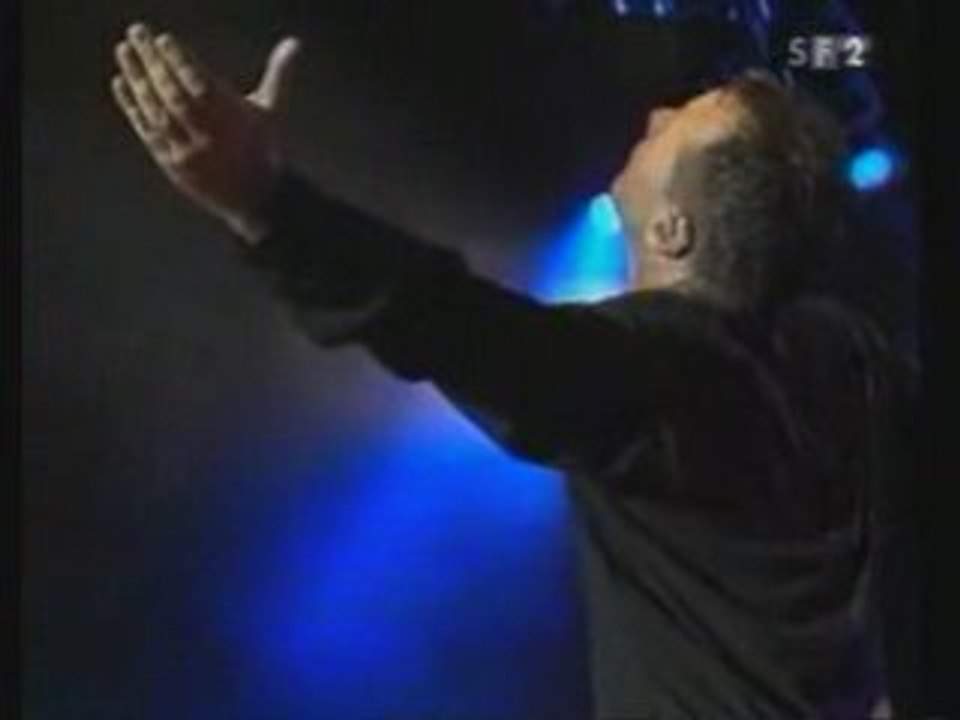 Simple Minds - alive&kicking live at gampel 2003