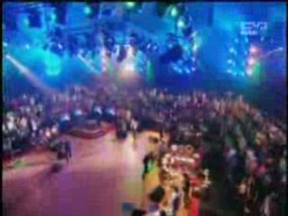 Haifa Wehbe (Taratata 2008) -Hicham Abbas Sings (Part 3)