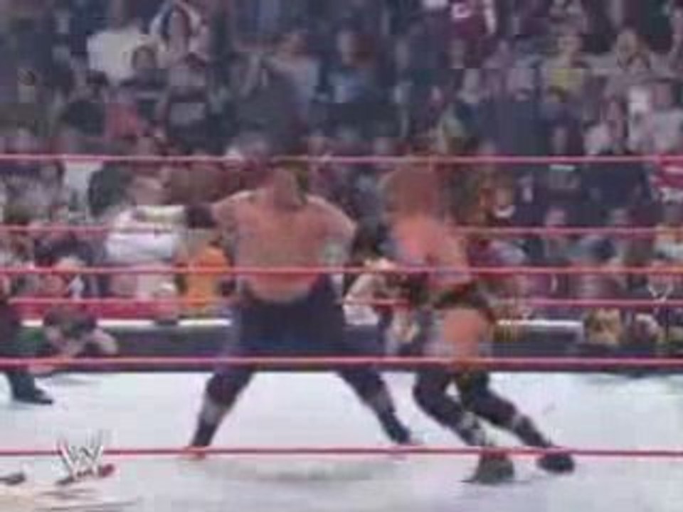 Triple H Vs Umaga Street Fight Cyber Sunday 2007 Part 3
