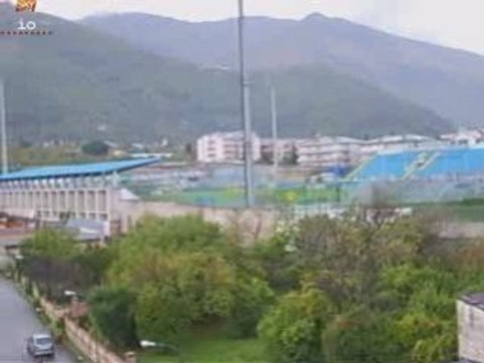 Crollo curva stadio