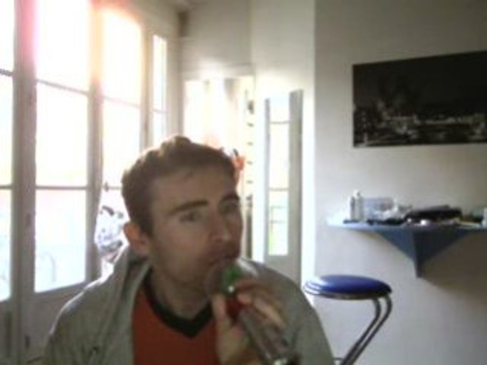 Wiwi égratigne "Parachute doré"