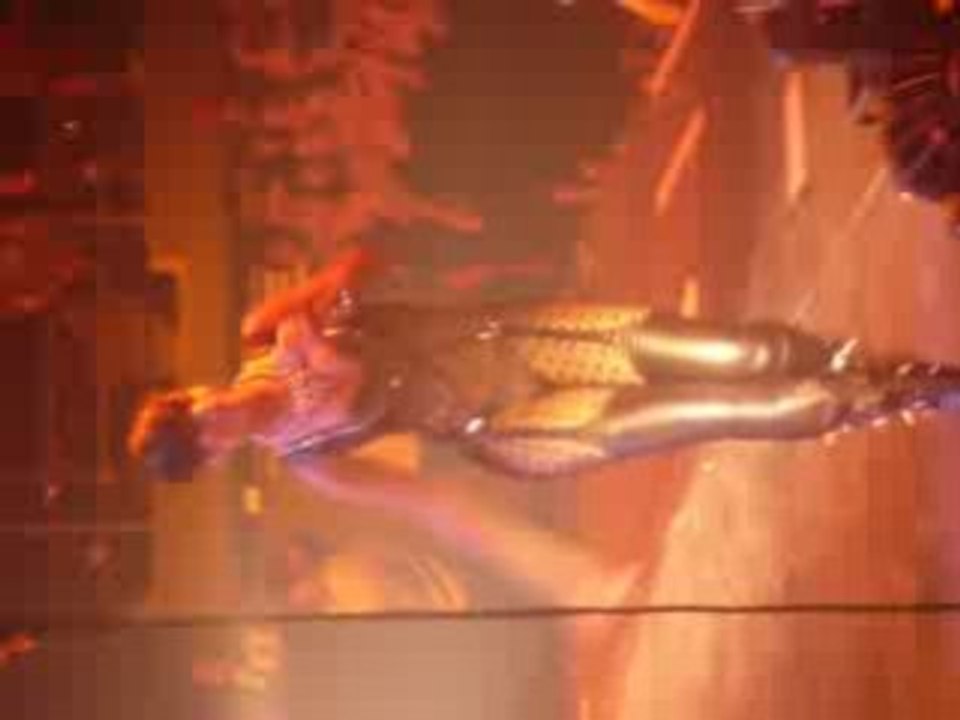 Rihanna live your life alone