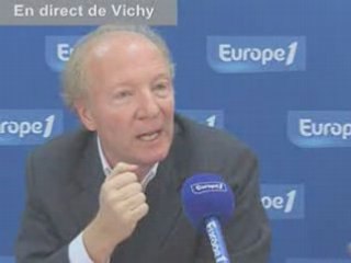 Hortefeux à Vichy sur Europe 1 le 04-11-08 (l'immigration)