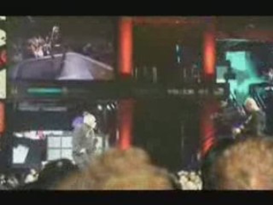 Master Bong at YouTube Live!