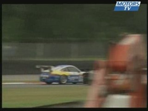 Camera embarquee crash entre Porsche et Ford en GT3 Monza