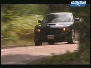 Essai auto DODGE CHARGER SRT-8