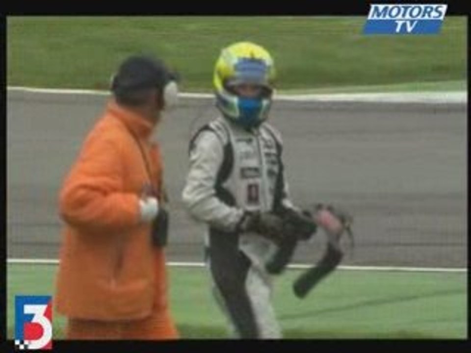 Crash Tonneau enorme F3 britannique Monza course 2