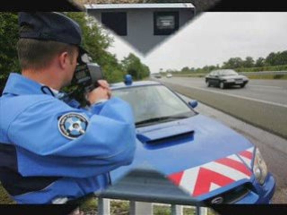 VEHICULES GENDARMERIE (1)