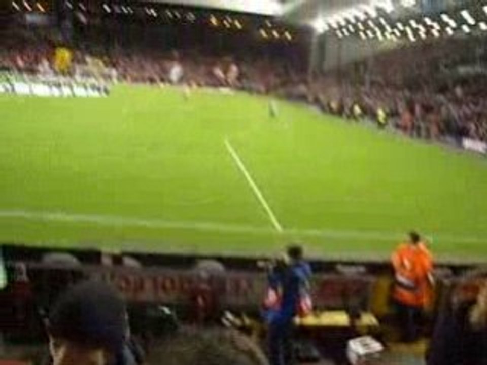 YOU'LL NEVER WALK ALONE en live