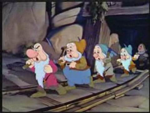 05 HEIGH-HO ! - BLANCHE NEIGE ET LES SEPT NAINS