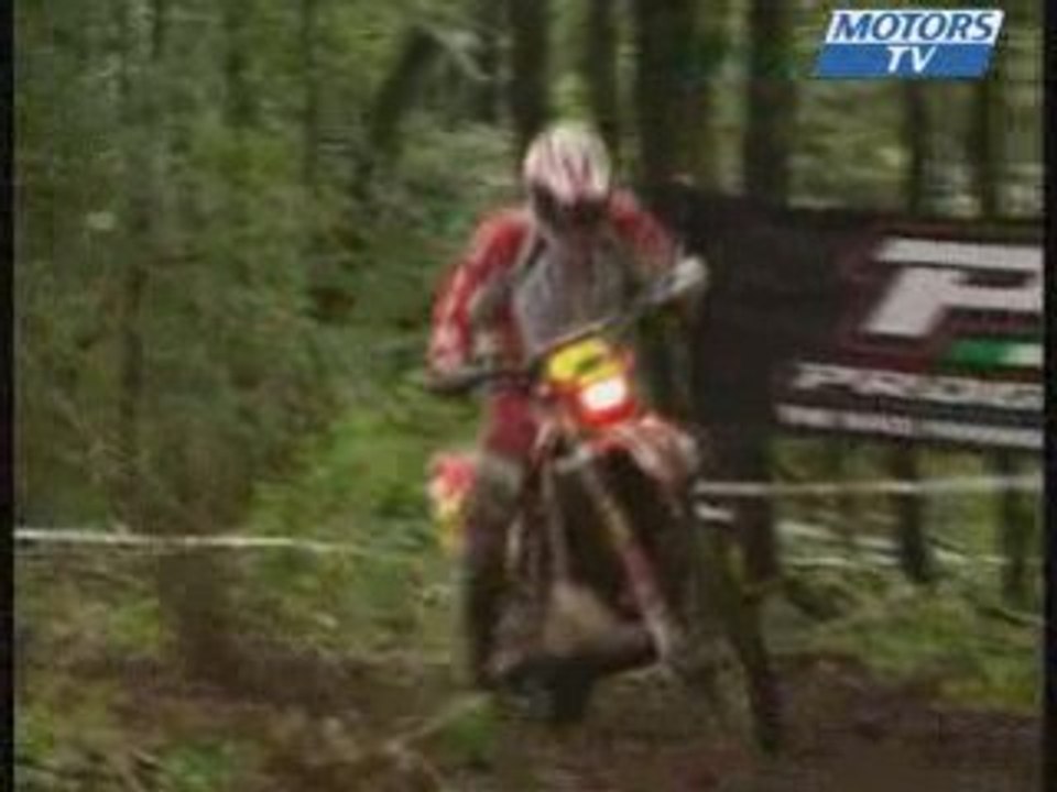 Enduro 3 Wheelies 10