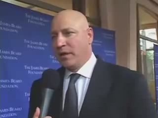Tom Colicchio looks pretty gay to me! See for yourself