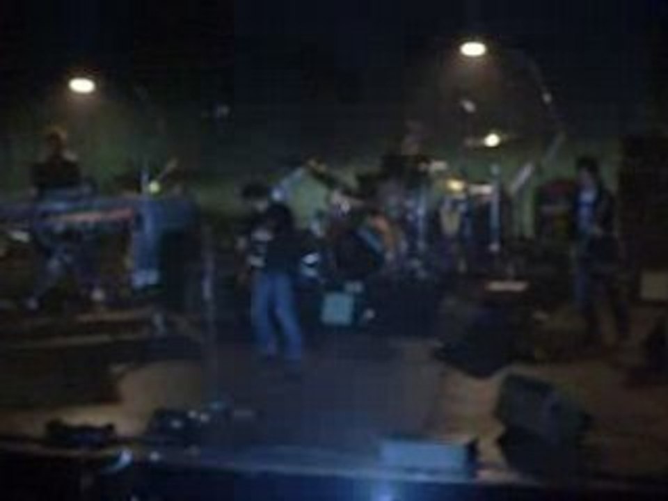 Raphaël - Je sais que la terre est plate