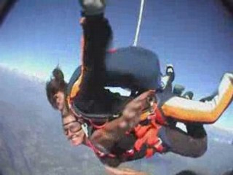 Caro M Saut Parachute Tallard 210608