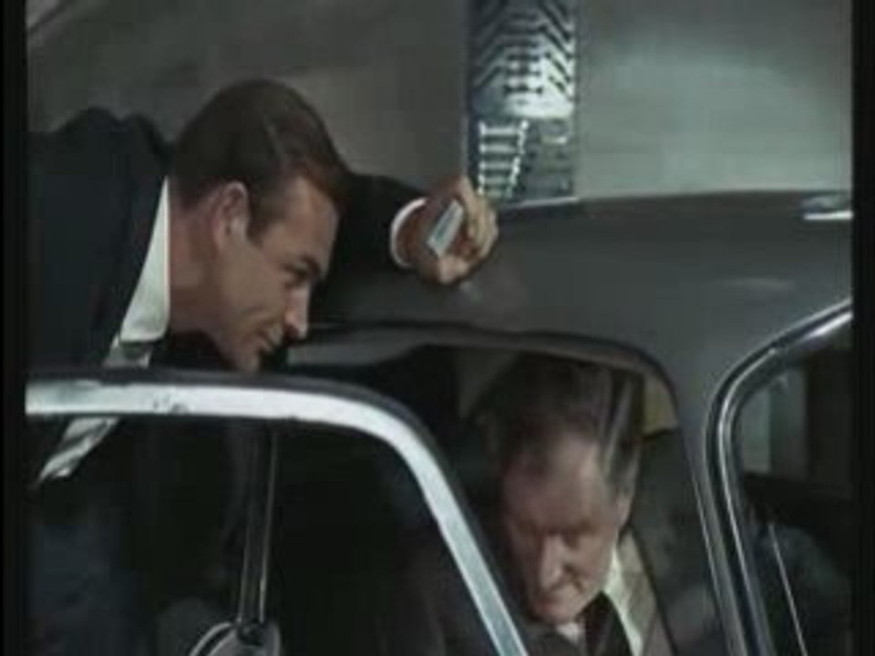 [FUNNY] 007 Parodie - James Bond Hilarant [Goodspeed]