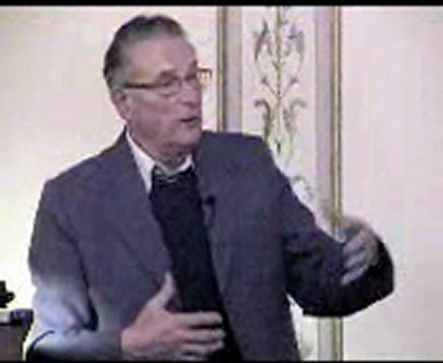 Standing Up To Monsanto & GM Crops - Percy Schmeiser