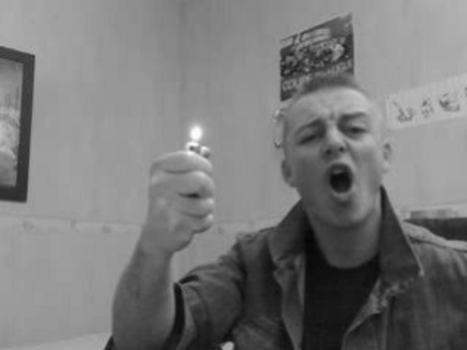 nico chante allumer le feu