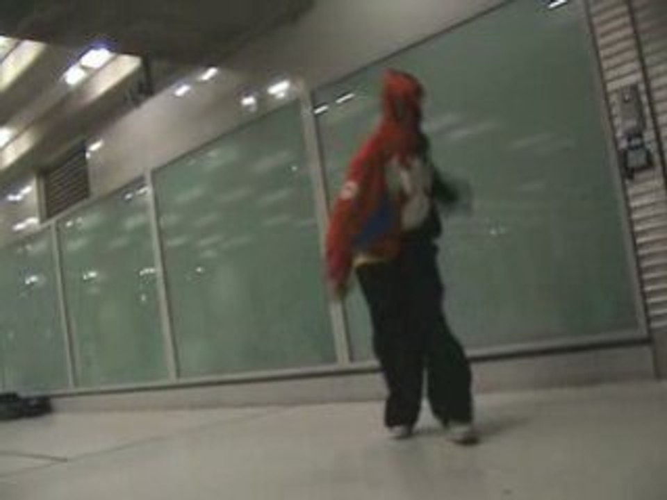 spidermannnnnnnnnnnnnnnn est là