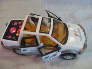 voiture 4x4 musical lumineuse