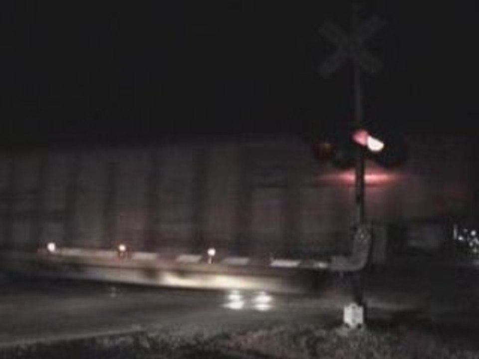 CSXT empty hoppers