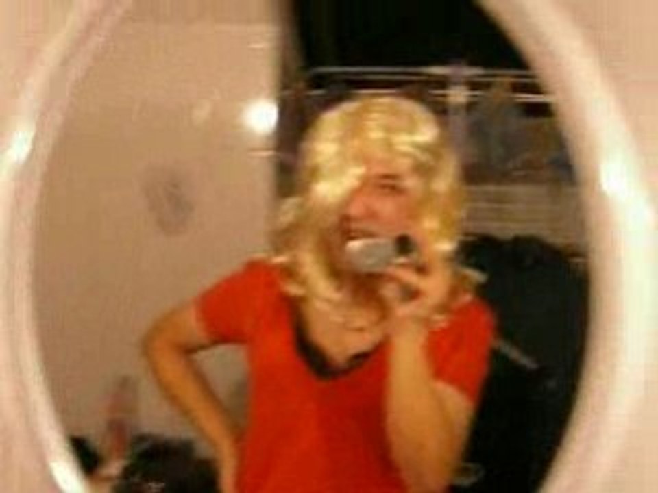 blonde revient de boite