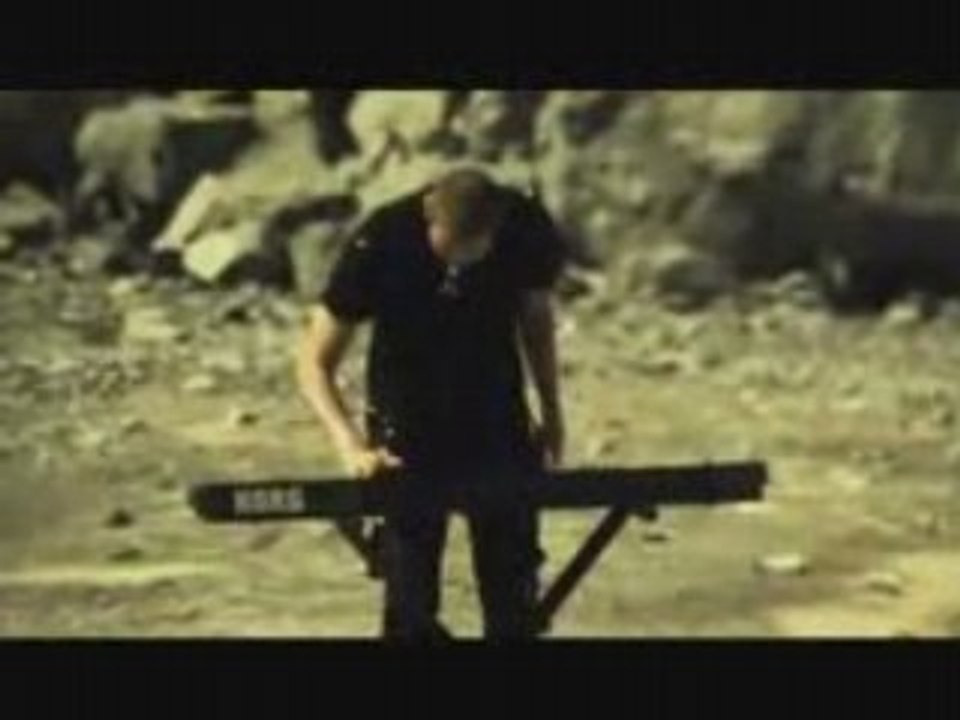 Manic Movement - Russians